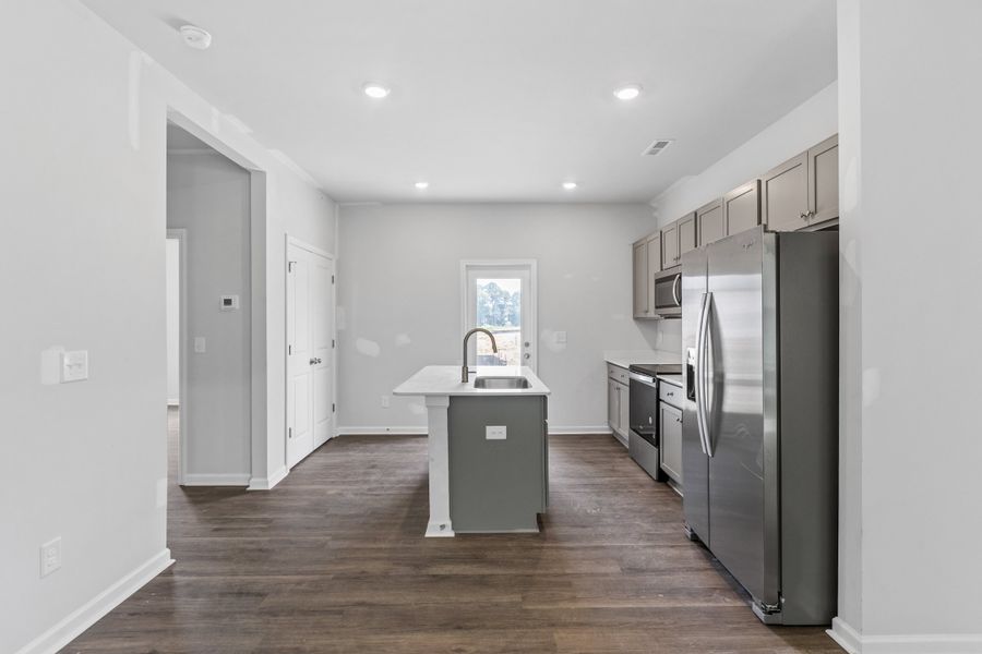 3br New Home in Richlands, NC.  - Slide 5