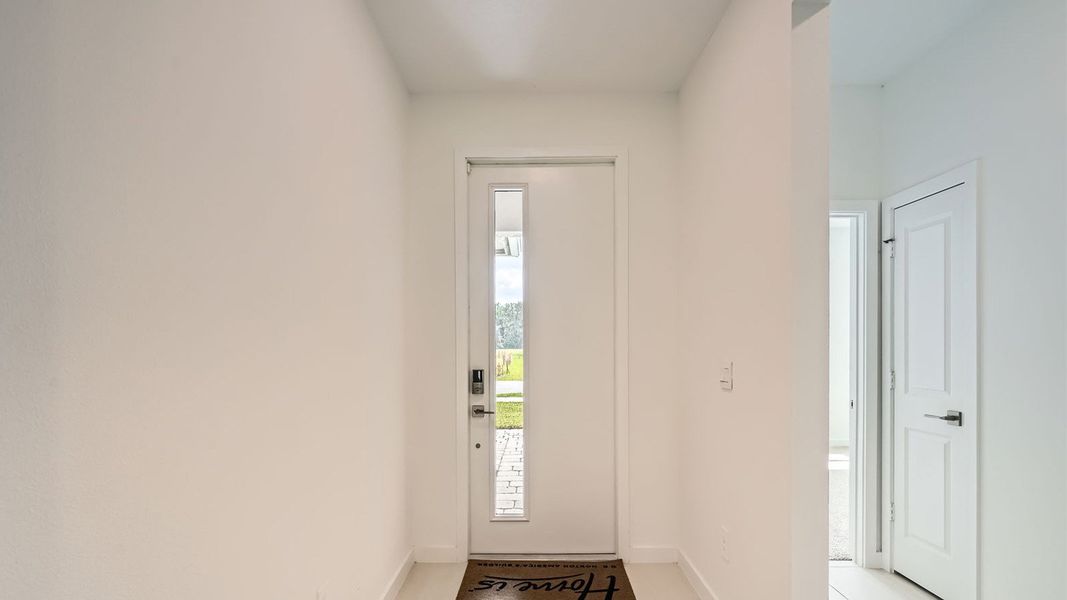 Representative unfurnished interior of a home built from the Delray by D.R. Horton in Twin Oaks, Stuart (Image 10).