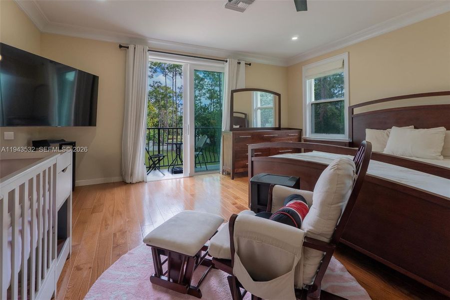 Furnished interior view inside a new home in , Parkland (Image 53).
