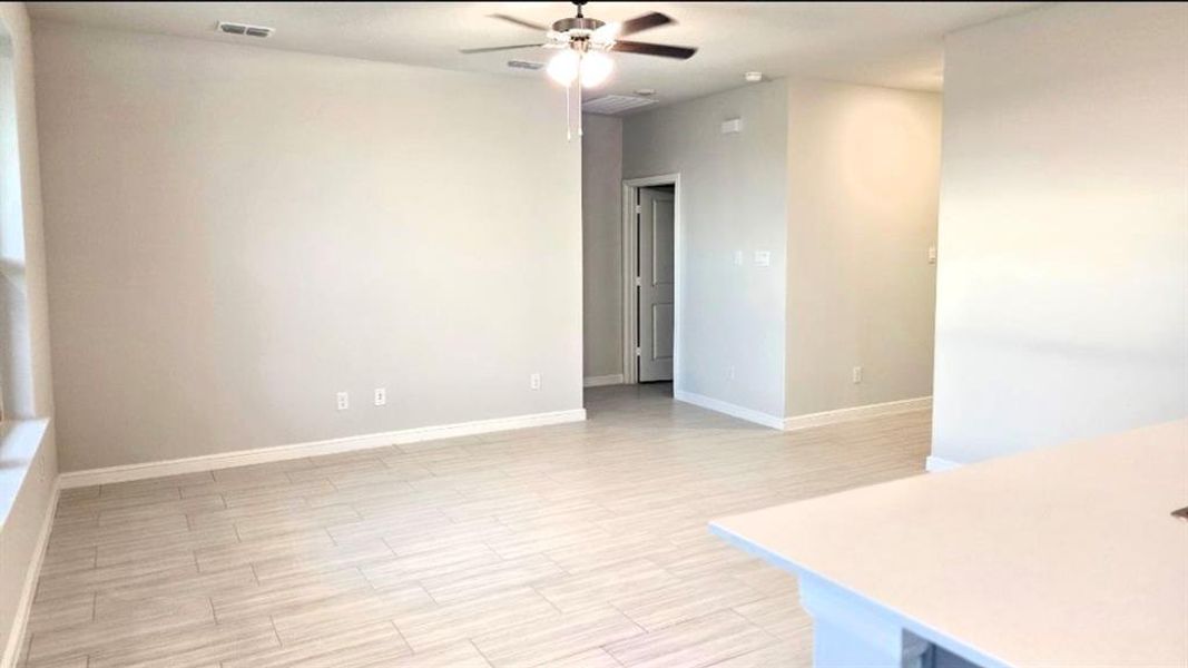 Spacious, unfurnished interior of a new home in Vista Point, Grandview (Image 11). Spacious, unfurnished interior of a new home in Vista Point, Grandview (Image 11).