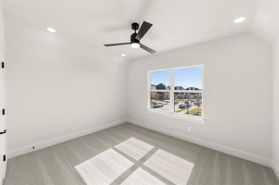 521 Twilight - Bed 4