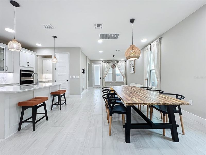 Furnished interior view inside a new home in , Winter Garden (Image 37).