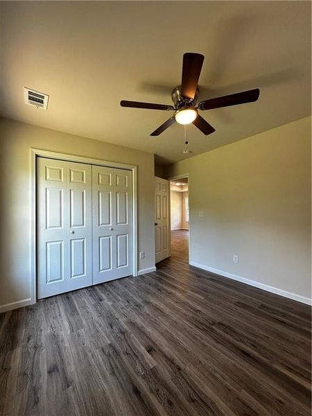 Spacious, unfurnished interior of a new home in , Dahlonega (Image 6).