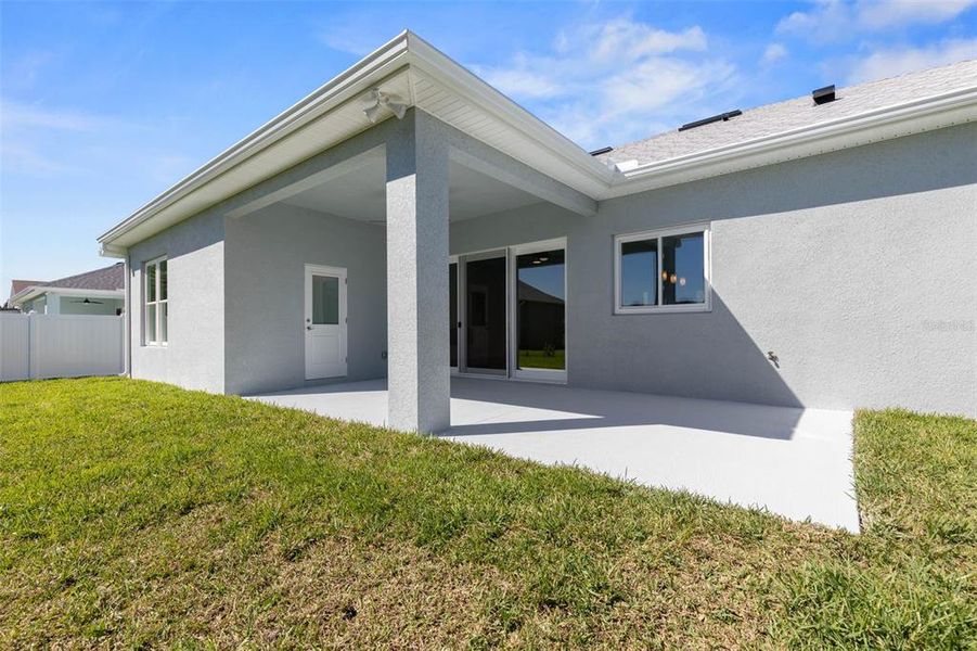 Exterior details and patio area of a home in , Palm Coast (Image 25).