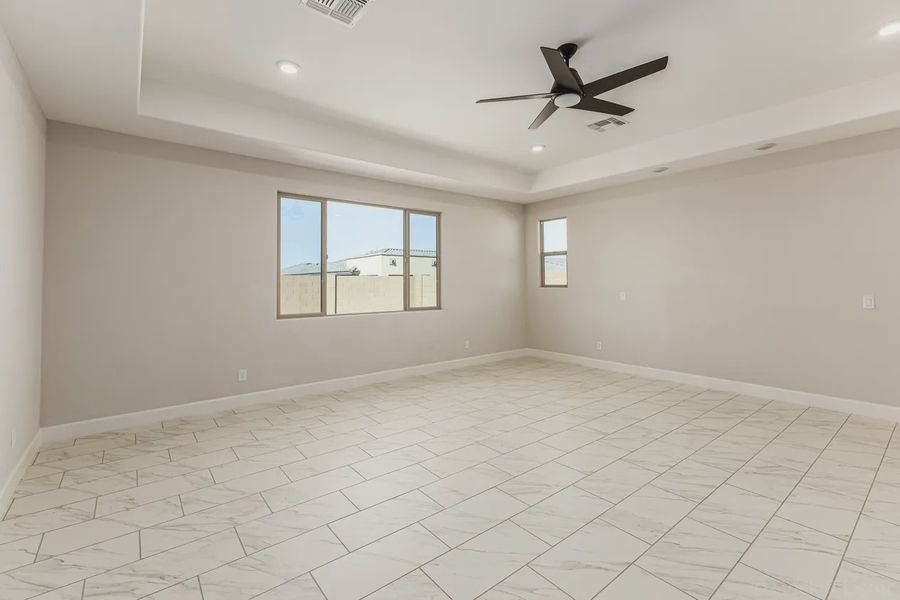 Spacious, unfurnished interior of a new home in Bellero Estates, Queen Creek (Image 22). Spacious, unfurnished interior of a new home in Bellero Estates, Queen Creek (Image 22).