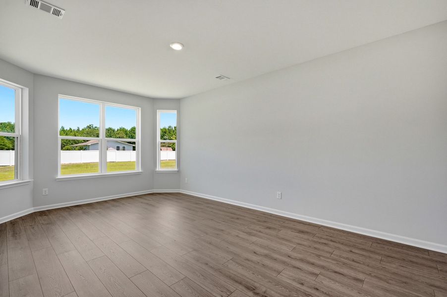 Spacious, unfurnished interior of a new home in Ambridge, Conway (Image 22).