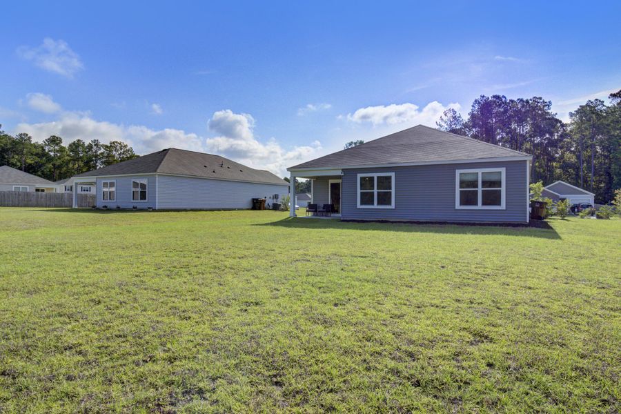 Image 28 of a home in Stone Ridge. Image 28 of a home in Stone Ridge.