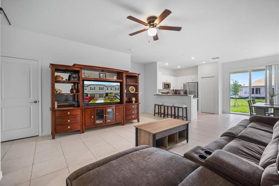 Furnished interior view inside a new home in , Palmetto (Image 9).