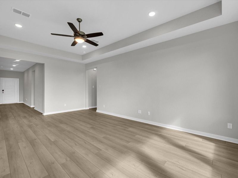 Spacious, unfurnished interior of a new home in Mason Woods, Cypress (Image 14). Spacious, unfurnished interior of a new home in Mason Woods, Cypress (Image 14).