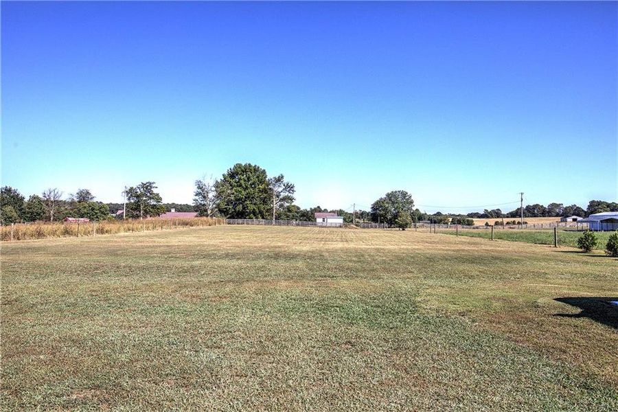 Natural landscape and outdoor views near  in Calhoun (Image 61).