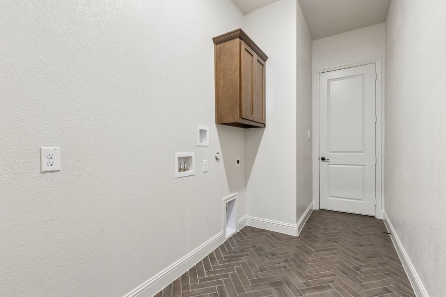 Spacious, unfurnished interior of a new home in Joshua Meadows, Joshua (Image 27). Spacious, unfurnished interior of a new home in Joshua Meadows, Joshua (Image 27).