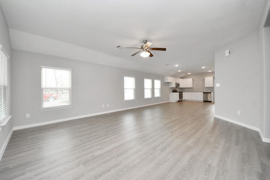 Spacious, unfurnished interior of a new home in , Cleveland (Image 23).
