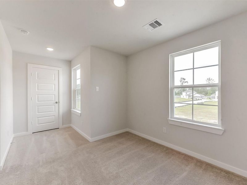 Spacious, unfurnished interior of a new home in The Villages at WestPointe, Dayton (Image 44).