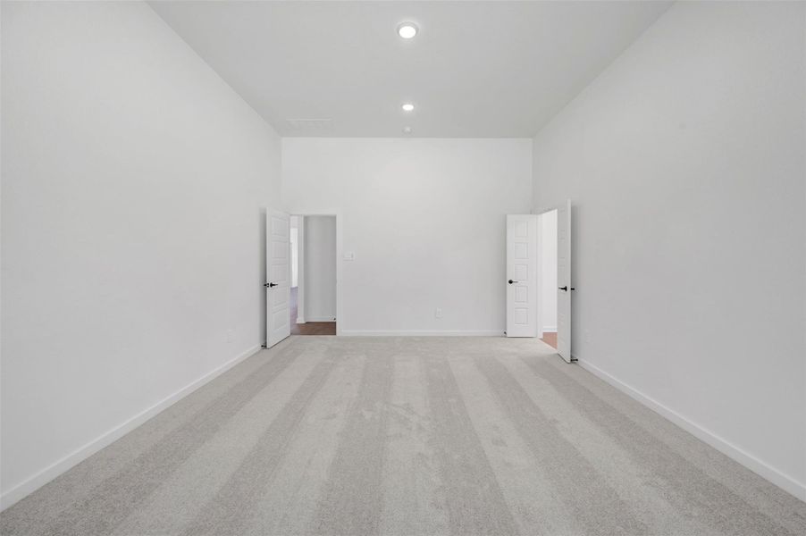 Spacious, unfurnished interior of a new home in Lone Star Landing, Montgomery (Image 16). Spacious, unfurnished interior of a new home in Lone Star Landing, Montgomery (Image 16).