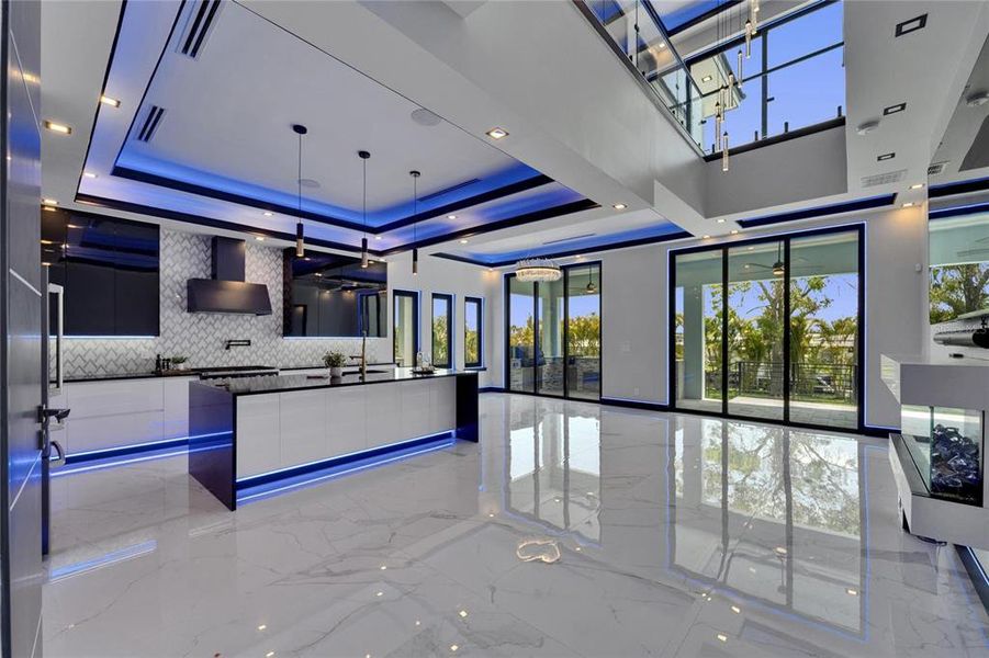 Furnished interior view inside a new home in , Apollo Beach (Image 10).