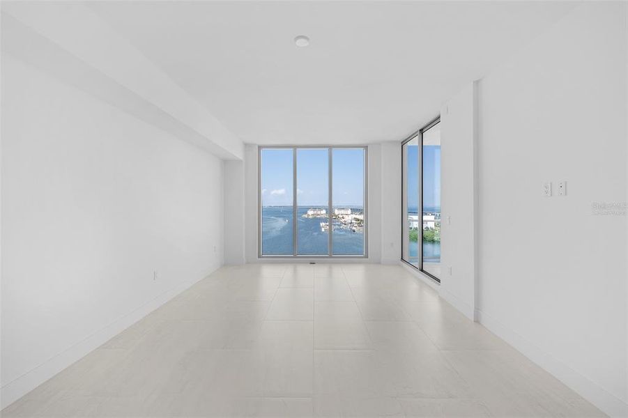 Spacious, unfurnished interior of a new home in , Tampa (Image 57). Spacious, unfurnished interior of a new home in , Tampa (Image 57).