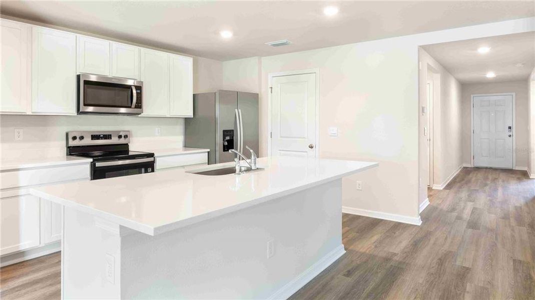 Furnished interior view inside a new home in Bella Lago, Parrish (Image 6). Furnished interior view inside a new home in Bella Lago, Parrish (Image 6).