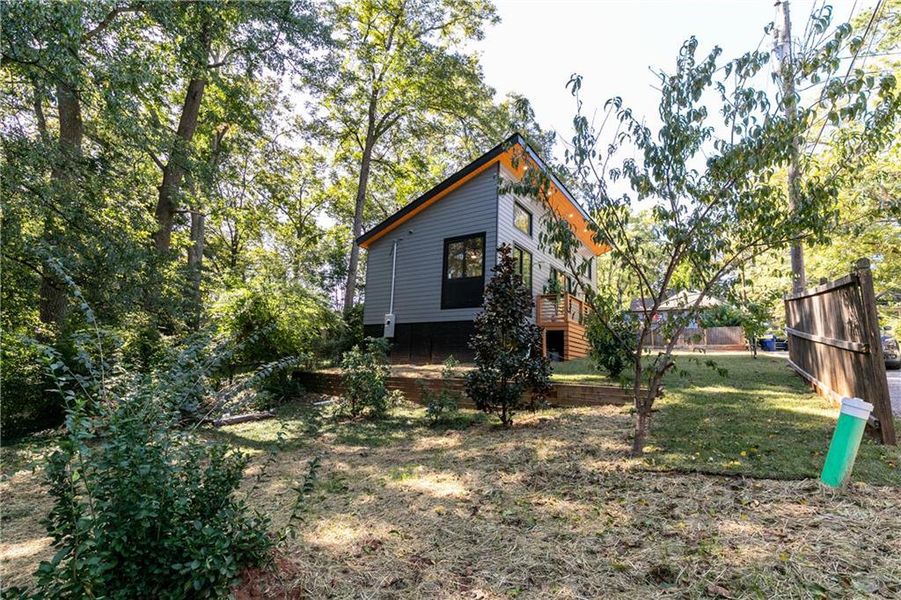 Exterior details and patio area of a home in , Atlanta (Image 26).