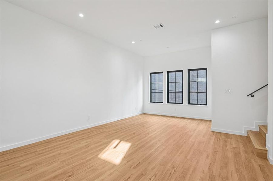 Spacious, unfurnished interior of a new home in , Dallas (Image 21). Spacious, unfurnished interior of a new home in , Dallas (Image 21).