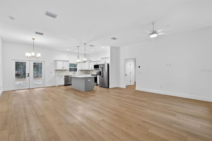 Spacious, unfurnished interior of a new home in , Wildwood (Image 17).