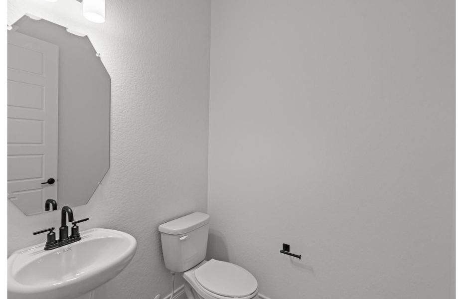 Image 41 representing the Hillsboro by Pulte Homes in Bison Ridge, San Antonio, TX. Image 41 representing the Hillsboro by Pulte Homes in Bison Ridge, San Antonio, TX.