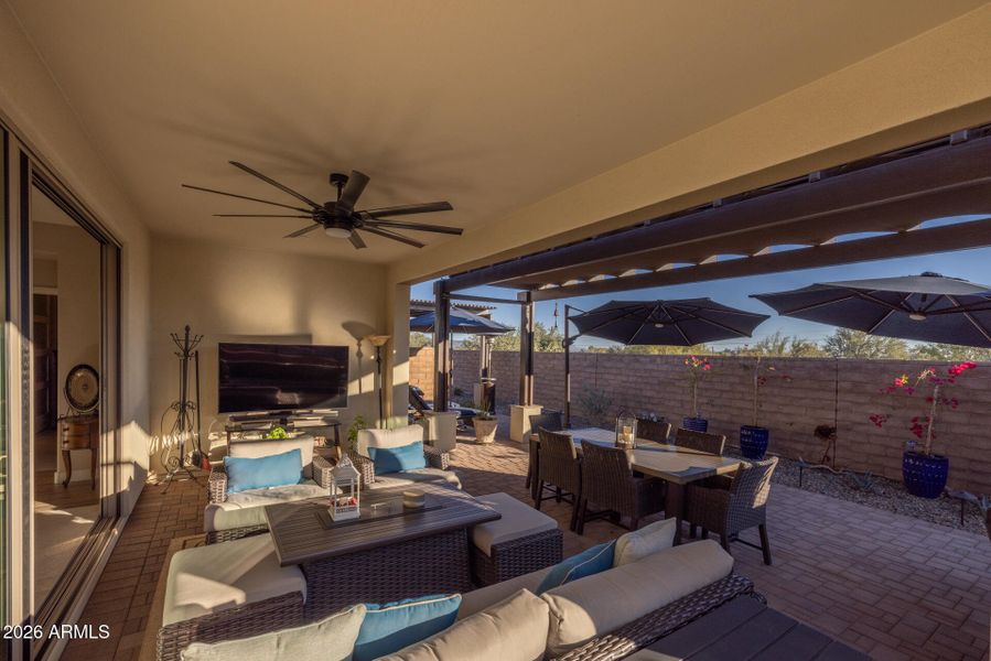 51) BACKYARD 51) BACKYARD