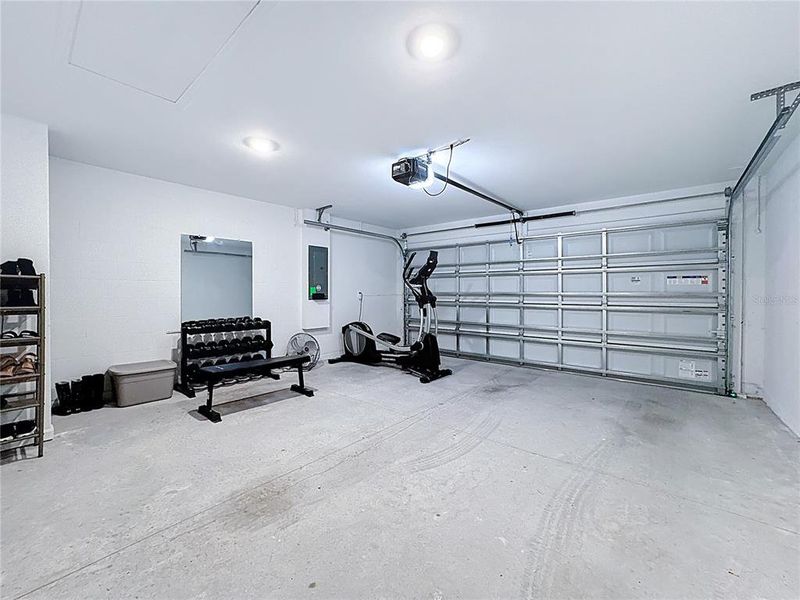 Spacious, unfurnished interior of a new home in Providence, Davenport (Image 24).