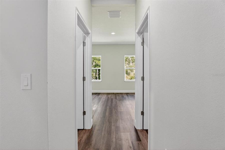 Spacious, unfurnished interior of a new home in , Citrus Springs (Image 19).