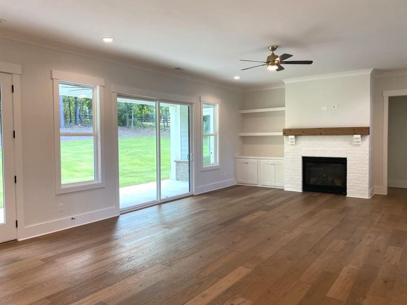 Spacious, unfurnished interior of a new home in Arden on Lanier, Cumming (Image 23). Spacious, unfurnished interior of a new home in Arden on Lanier, Cumming (Image 23).