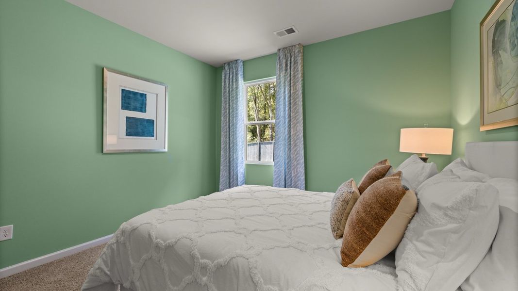 Representative furnished interior of a home built from the Halton by D.R. Horton in Jackson Landing, Jefferson (Image 39).