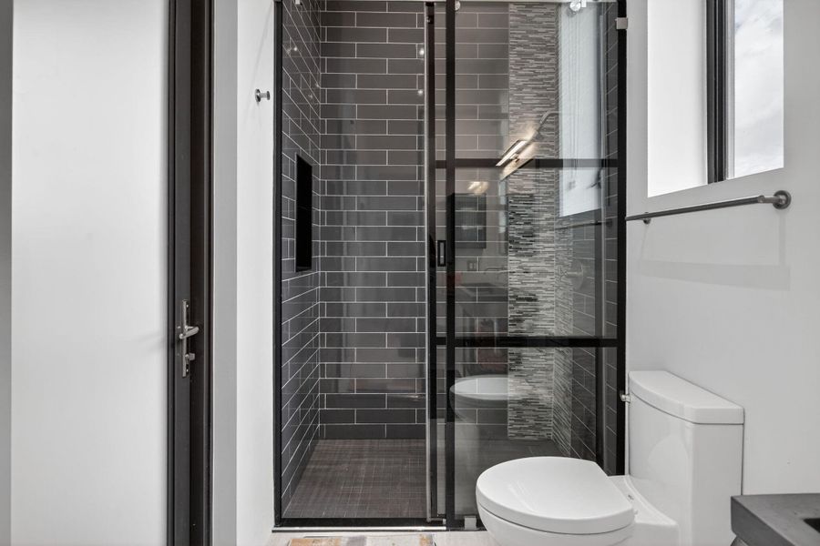 62-web-or-mls-699A2123