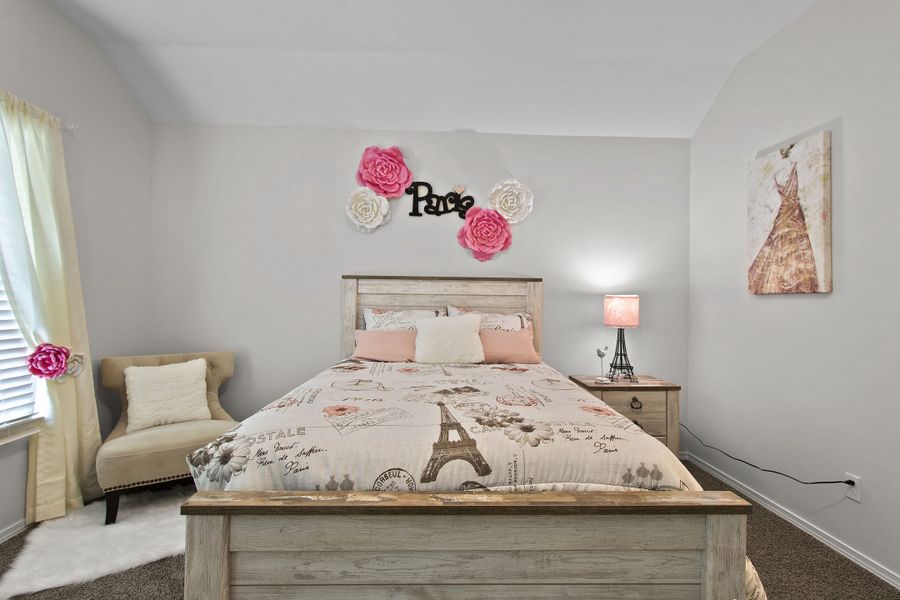 Representative furnished interior of a home built from the Meadow-1930SSC by Saratoga Homes in Paseo Del Este, El Paso (Image 24).