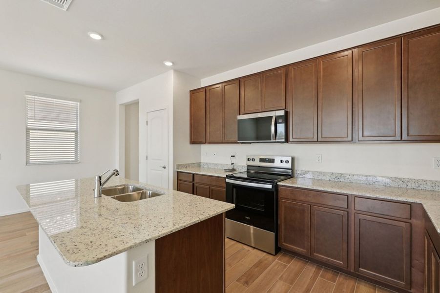 Furnished interior view inside a new home in Entrada Del Pueblo at Rancho Sahuarita, Sahuarita (Image 4).