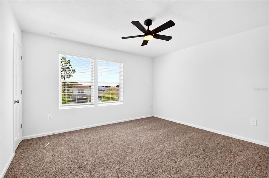 Spacious, unfurnished interior of a new home in , Middleburg (Image 12). Spacious, unfurnished interior of a new home in , Middleburg (Image 12).