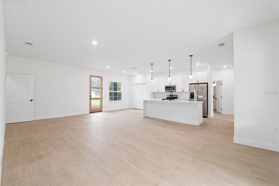 Spacious, unfurnished interior of a new home in , Ocala (Image 27). Spacious, unfurnished interior of a new home in , Ocala (Image 27).