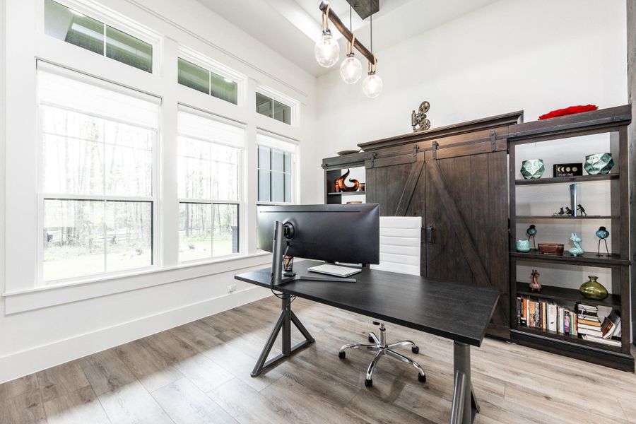 Furnished interior view inside a new home in , Willis (Image 12).