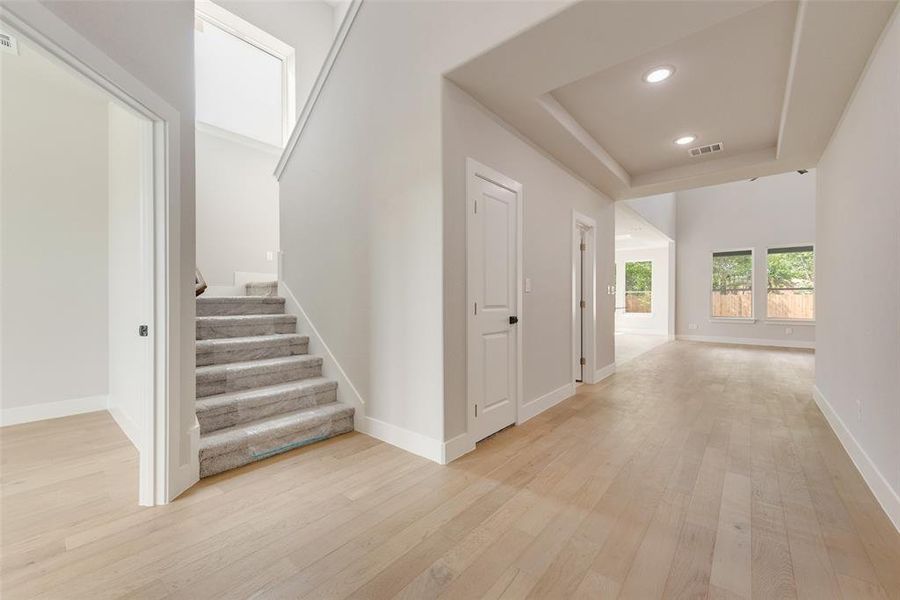 Spacious, unfurnished interior of a new home in , Rowlett (Image 19). Spacious, unfurnished interior of a new home in , Rowlett (Image 19).