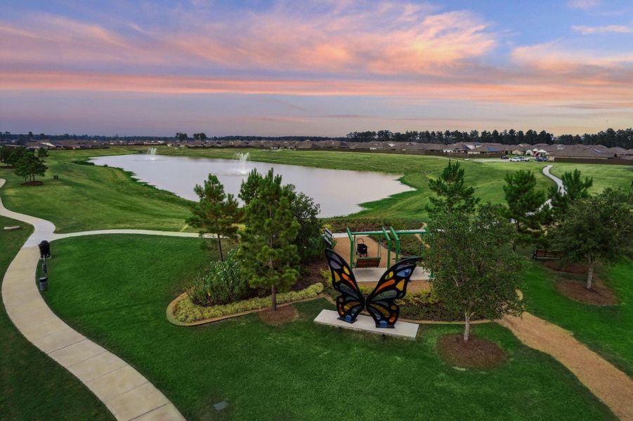 Community amenities in Harrington Trails, New Caney (Image 16).