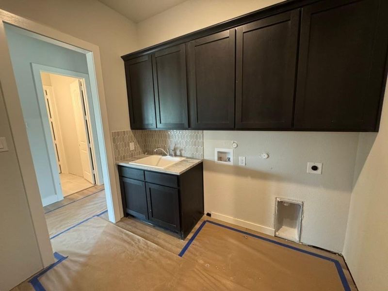 In-progress construction of a new home in Creekview Addition, Van Alstyne, TX (Image 17). In-progress construction of a new home in Creekview Addition, Van Alstyne, TX (Image 17).