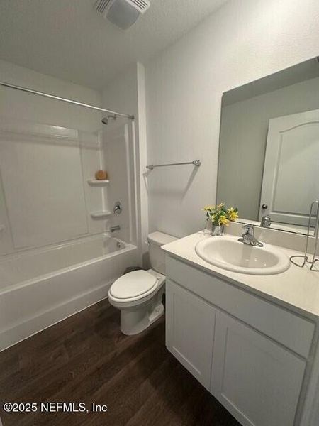 Furnished interior view inside a new home in Rookery, Green Cove Springs (Image 6). Furnished interior view inside a new home in Rookery, Green Cove Springs (Image 6).