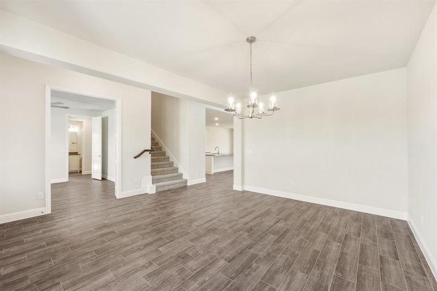 Spacious, unfurnished interior of a new home in Sunrise at Garden Valley, Waxahachie (Image 24).