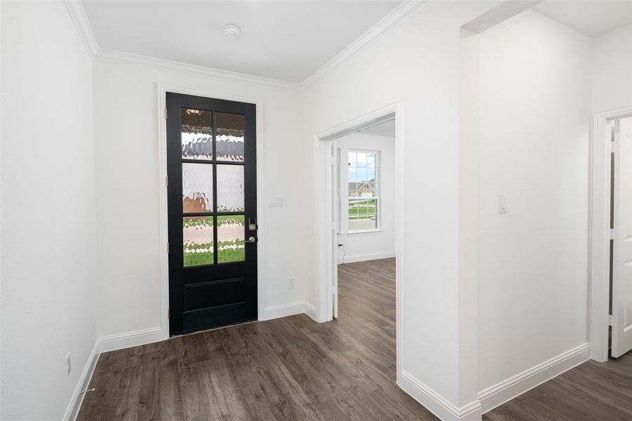 Spacious, unfurnished interior of a new home in Walden Pond, Forney (Image 26).