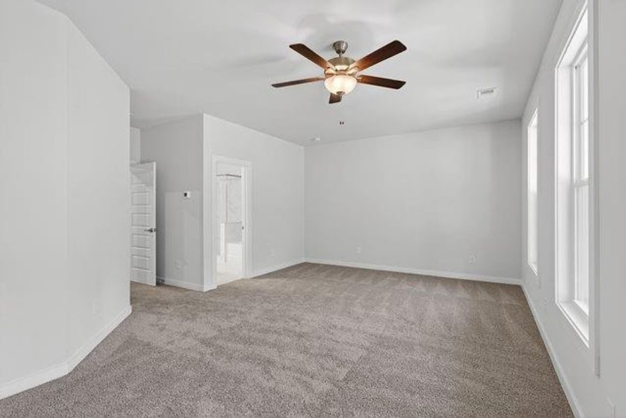 Spacious, unfurnished interior of a new home in The Park at Gainesville Township, Gainesville (Image 23).
