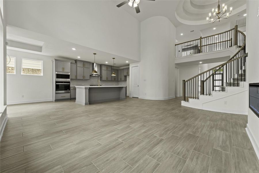 Representative image. Features, specifications, selections and colors may vary.