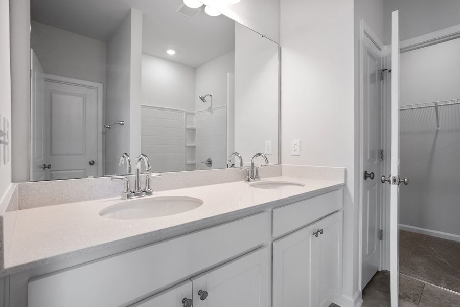 Furnished interior view inside a new home in Georgias Landing, Raleigh (Image 10).