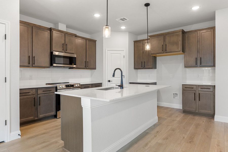 Furnished interior view inside a new home in Lake Park Villas, Wylie (Image 32).