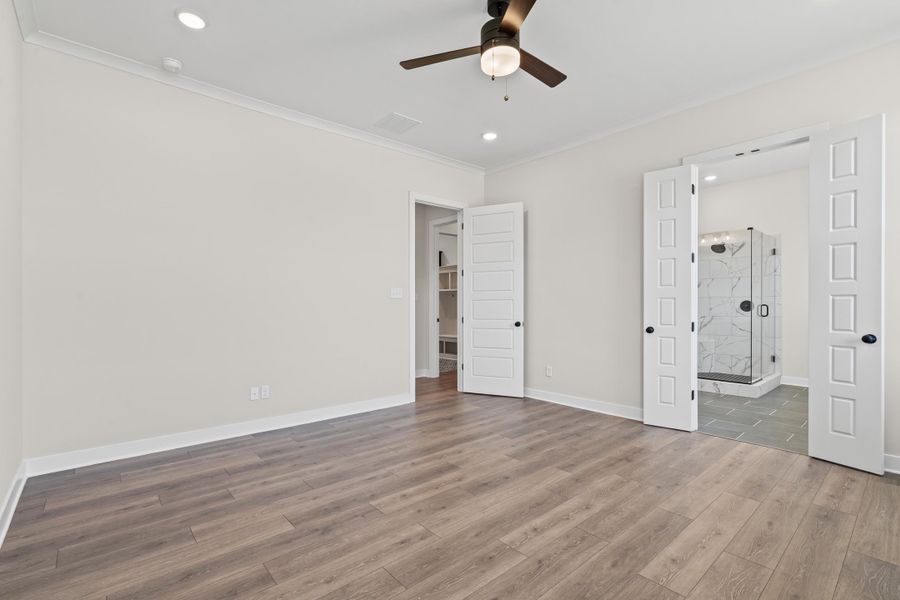Spacious, unfurnished interior of a new home in Lockwood, Collierville (Image 15). Spacious, unfurnished interior of a new home in Lockwood, Collierville (Image 15).