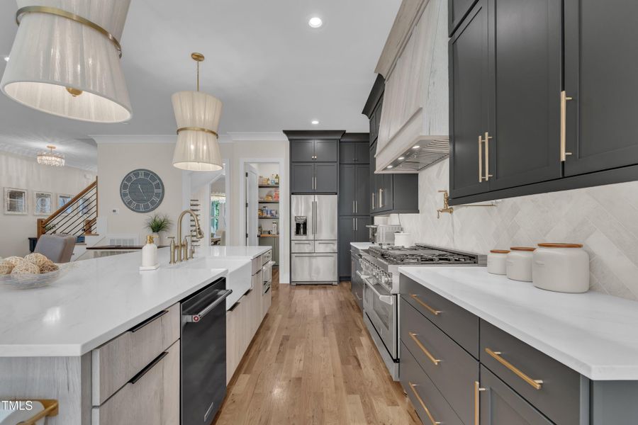 28-1120 Springdale Dr-21