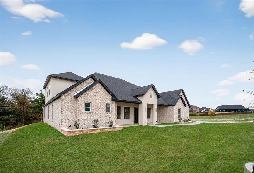 Exterior details and patio area of a home in , Ovilla (Image 4). Exterior details and patio area of a home in , Ovilla (Image 4).