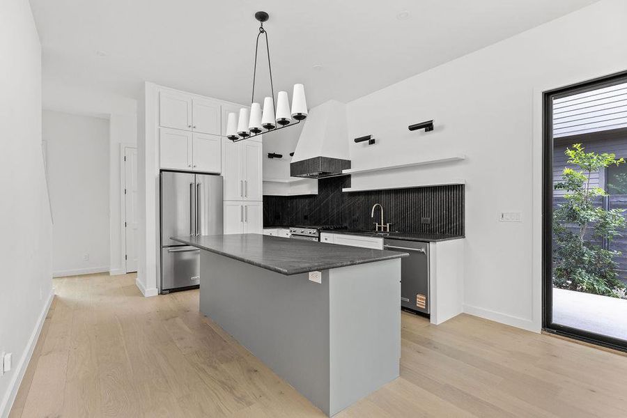 Furnished interior view inside a new home in , Austin (Image 5).